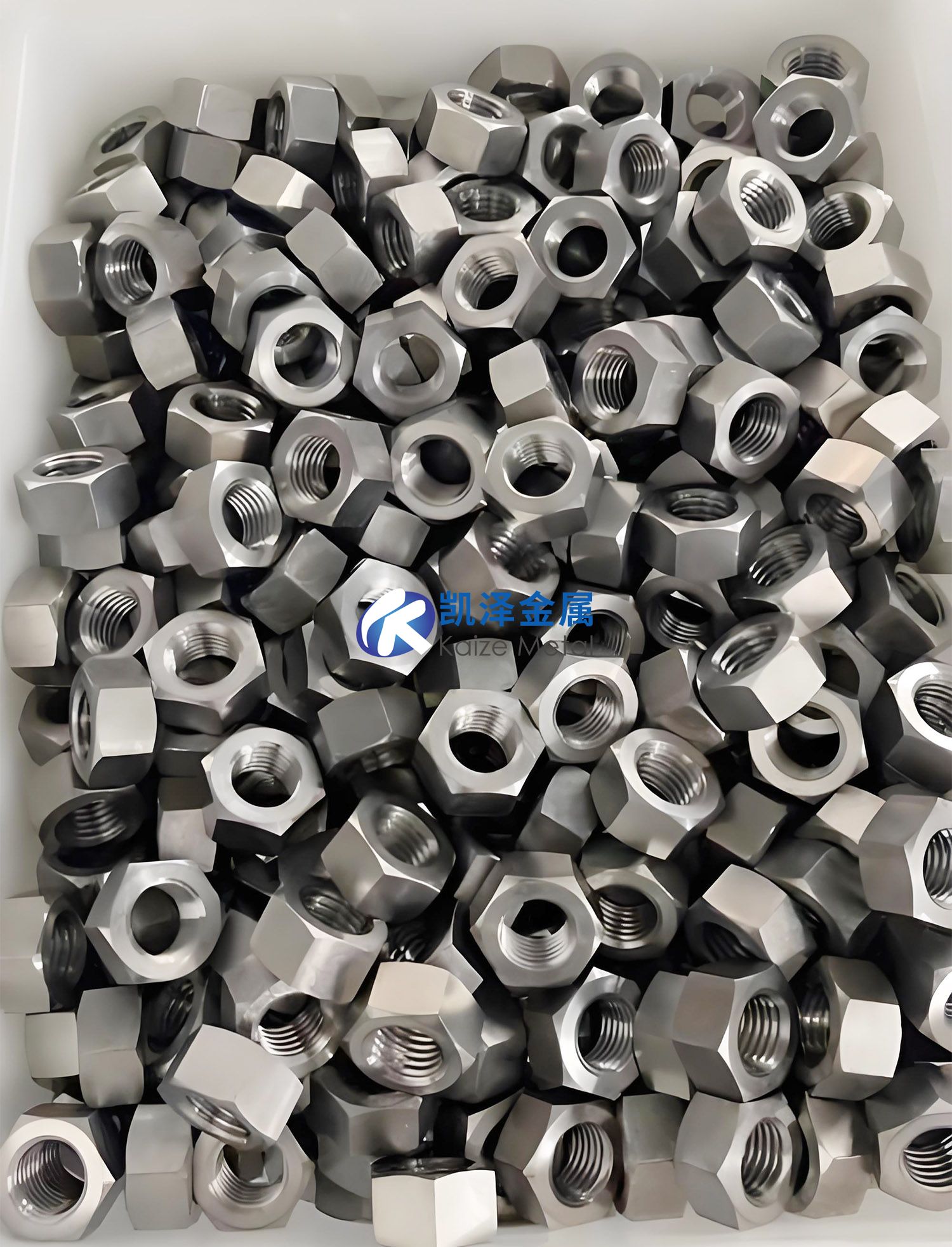 醫(yī)療航天深海:鈦合金螺絲三大應(yīng)用領(lǐng)域技術(shù)圖譜