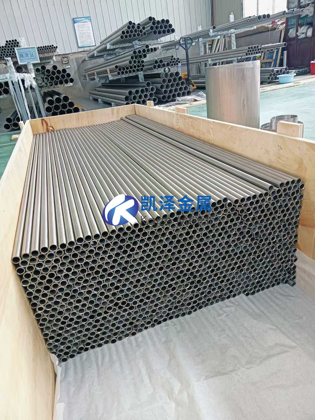 航空航天領域鈦合金管材的特性優(yōu)勢、應用場景與技術發(fā)展展望——系統(tǒng)梳理分類體系與核心性能，聚焦發(fā)動機/燃油/操縱系統(tǒng)關鍵應用，探索先進制造技術賦能路徑